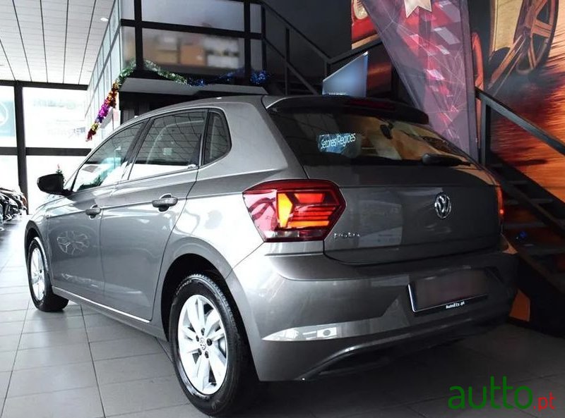 2018' Volkswagen Polo photo #4