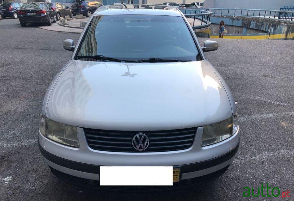 1997' Volkswagen Passat 1.9 Tdi photo #1
