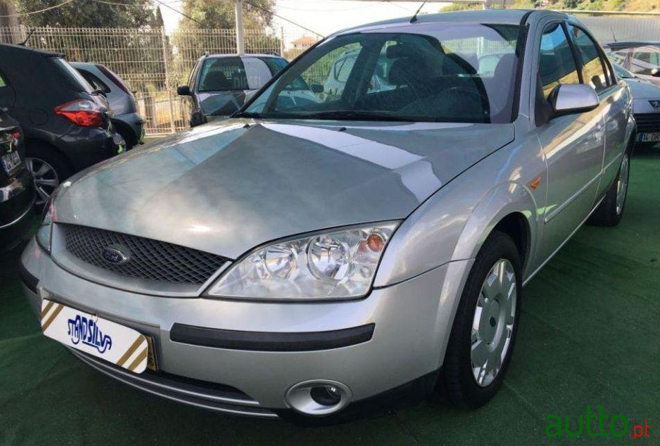 2001' Ford Mondeo 2.0 Tddi Ghia photo #1