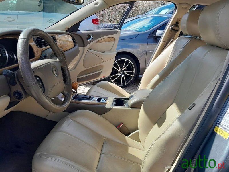 2006' Jaguar S-Type photo #5