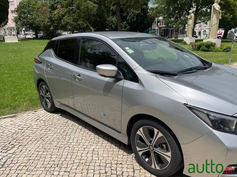 2019' Nissan Leaf N-Connecta photo #3