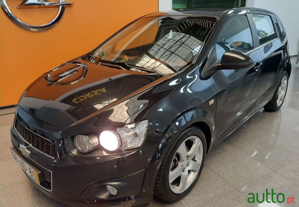 2012' Chevrolet Aveo photo #2