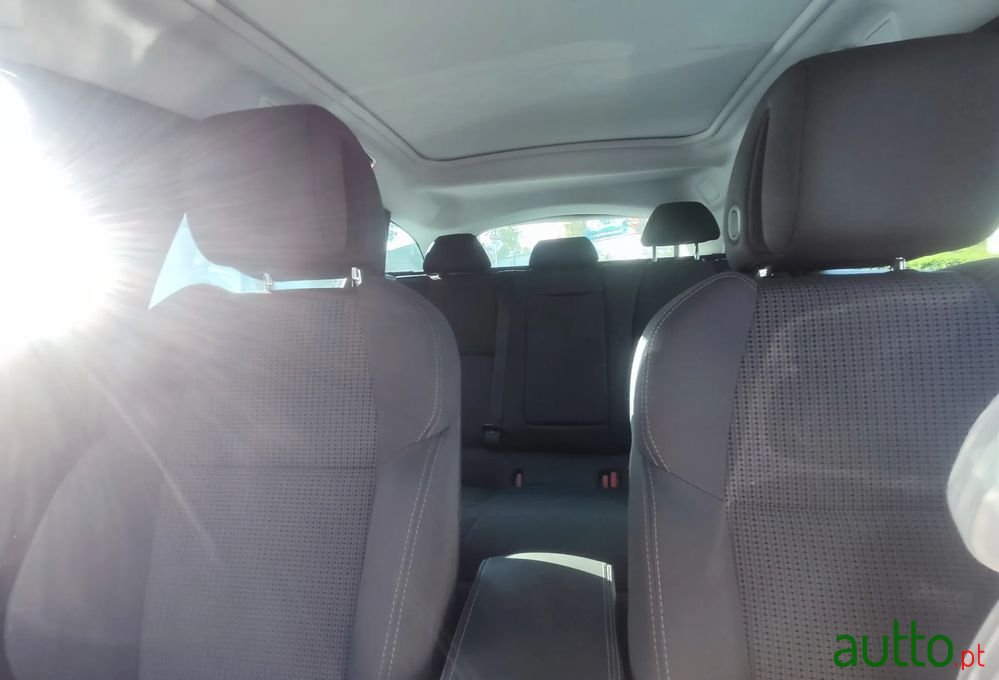 2013' Peugeot 508 Sw photo #3