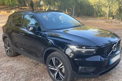 2020' Volvo Xc 40