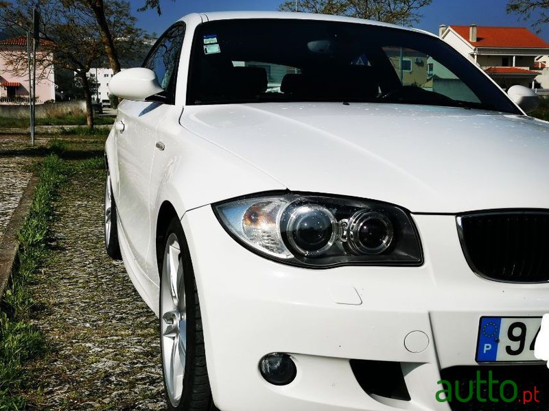 2009' BMW 116 photo #2