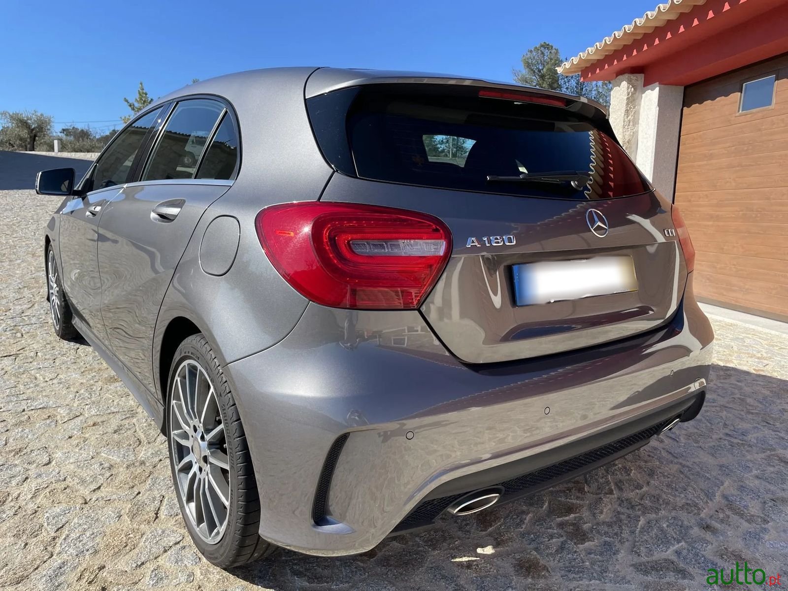 2015' Mercedes-Benz A-180 photo #6