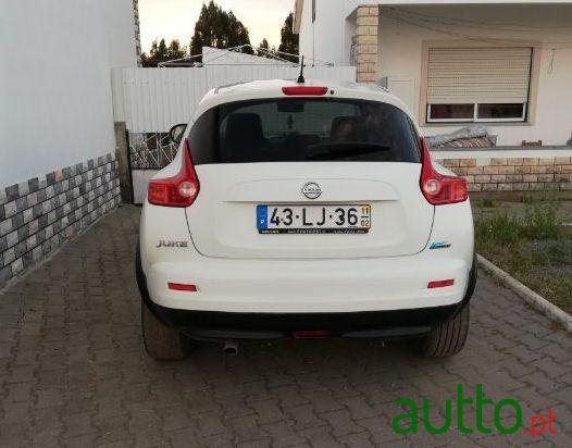 2011' Nissan Juke photo #2