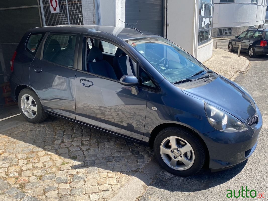 2007' Honda Jazz photo #2