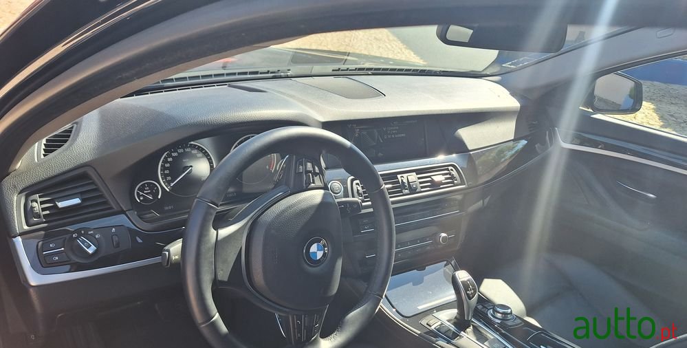 2012' BMW 520 D Auto 123G photo #5