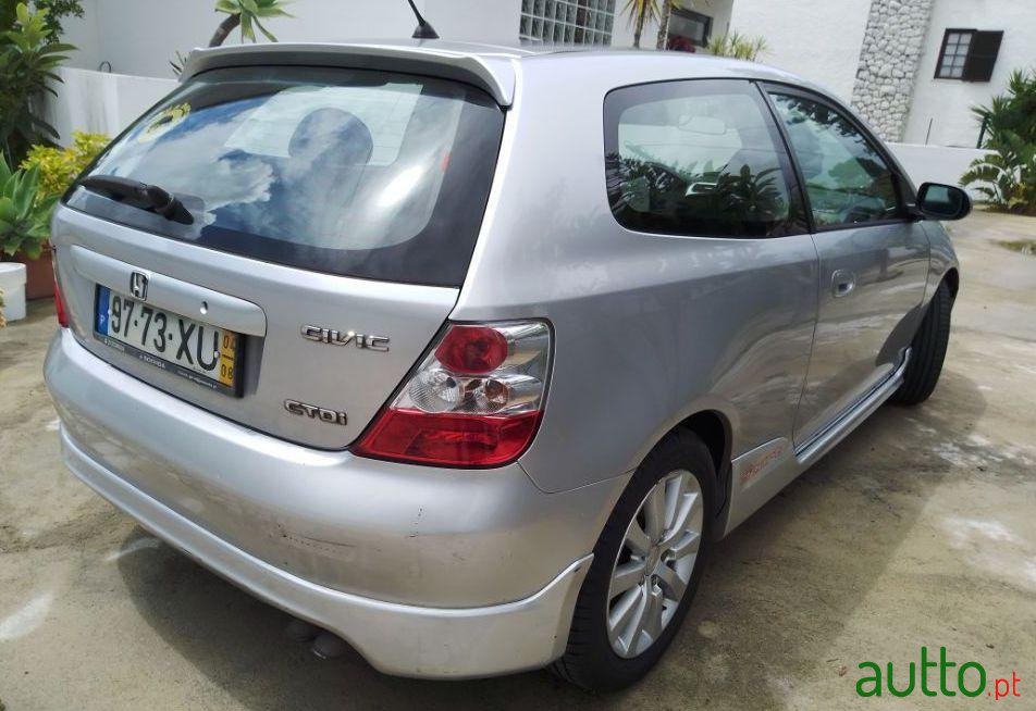 2004' Honda Civic Sport photo #2