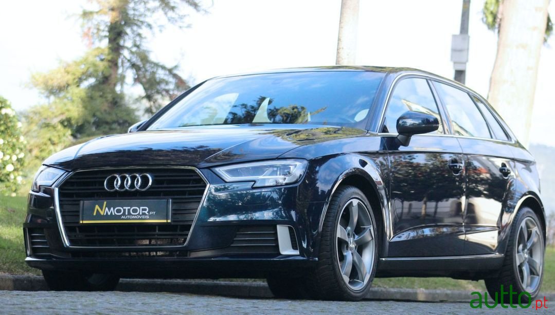 2017' Audi A3 Sportback photo #1