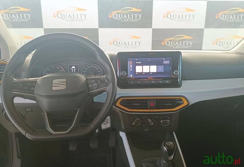 2022' SEAT Arona 1.0 Tsi Style photo #6