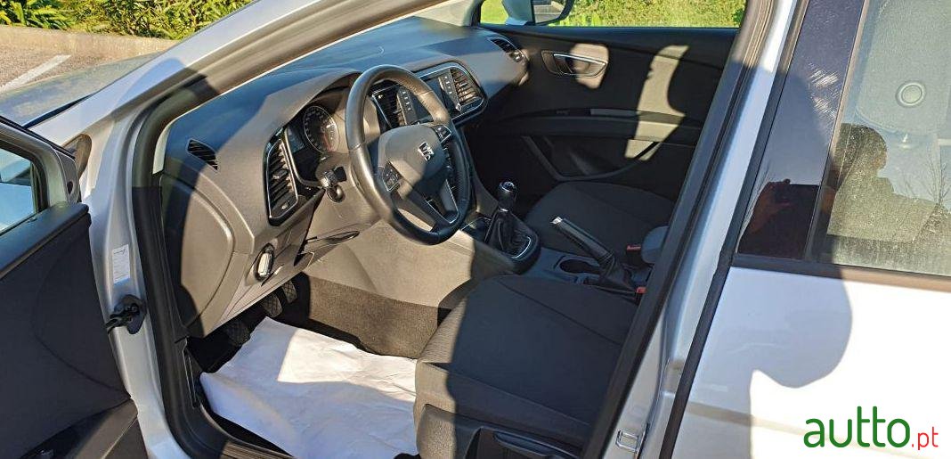 2015' SEAT Leon St Tdi Style photo #3