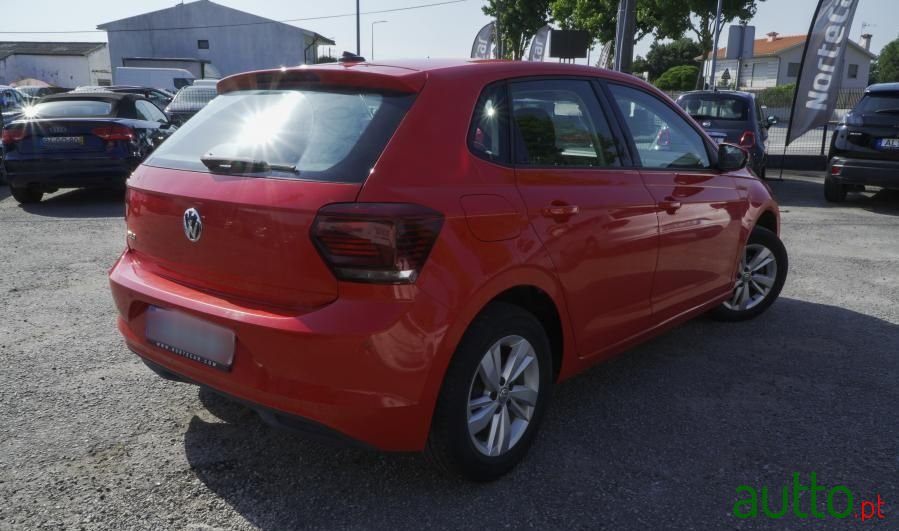 2020' Volkswagen Polo 1.0 Tsi Confortline photo #4