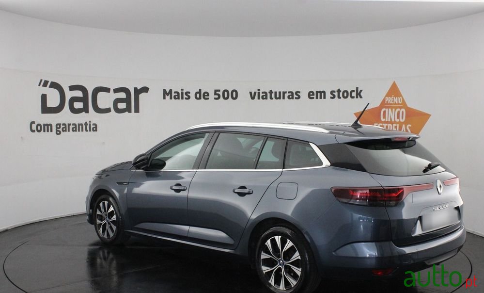 2021' Renault Megane 1.6 Plug-In Intens photo #5