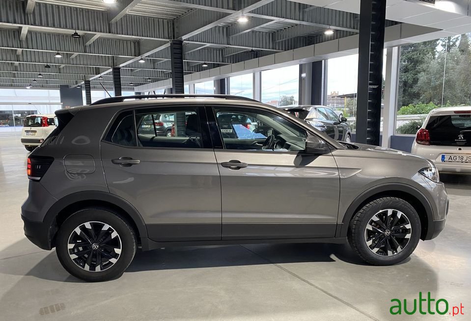 2021' Volkswagen T-Cross photo #5