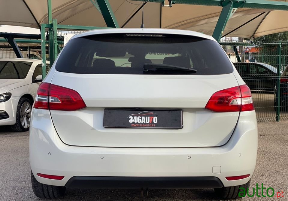 2015' Peugeot 308 Sw photo #4