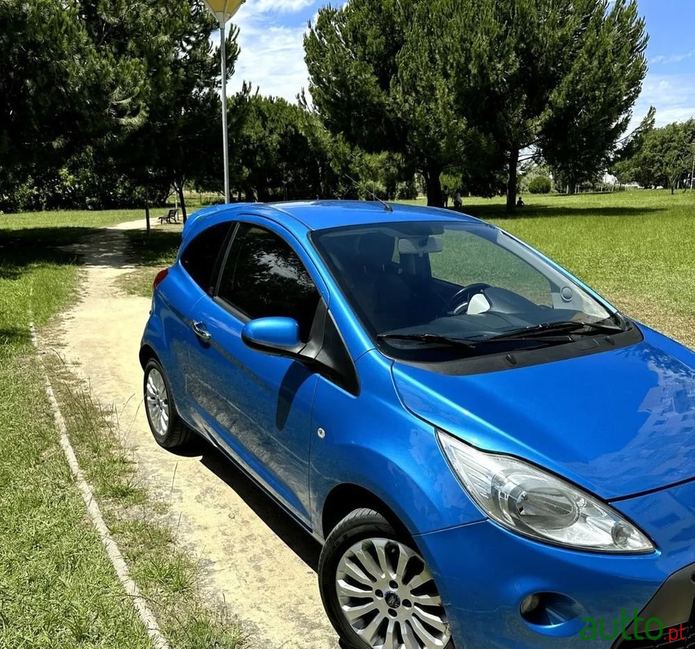 2010' Ford Ka 1.2 Titanium X photo #2