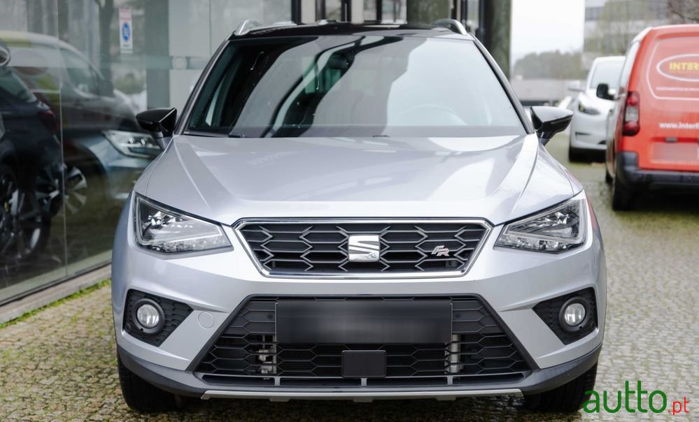 2020' SEAT Arona 1.0 Tsi Fr photo #4