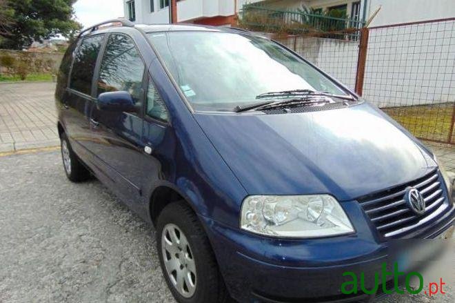 2000' Volkswagen Sharan photo #1