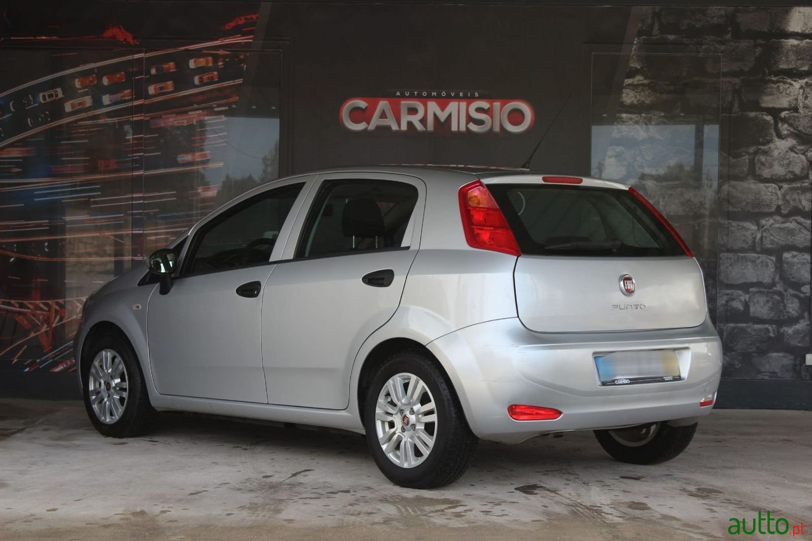 2017' Fiat Punto photo #5