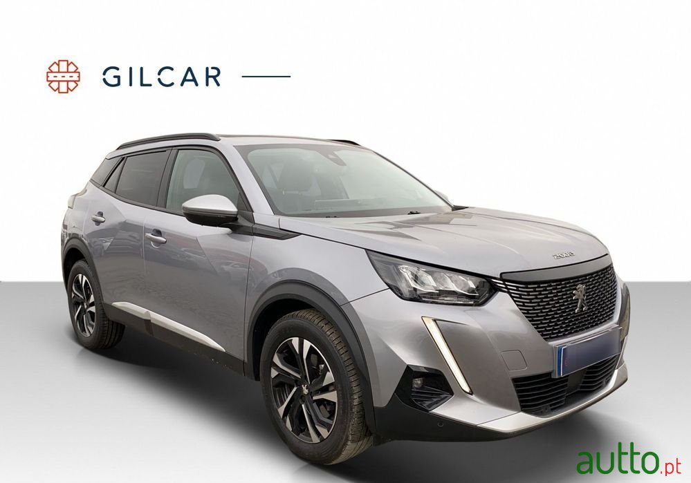 2020' Peugeot 2008 photo #2