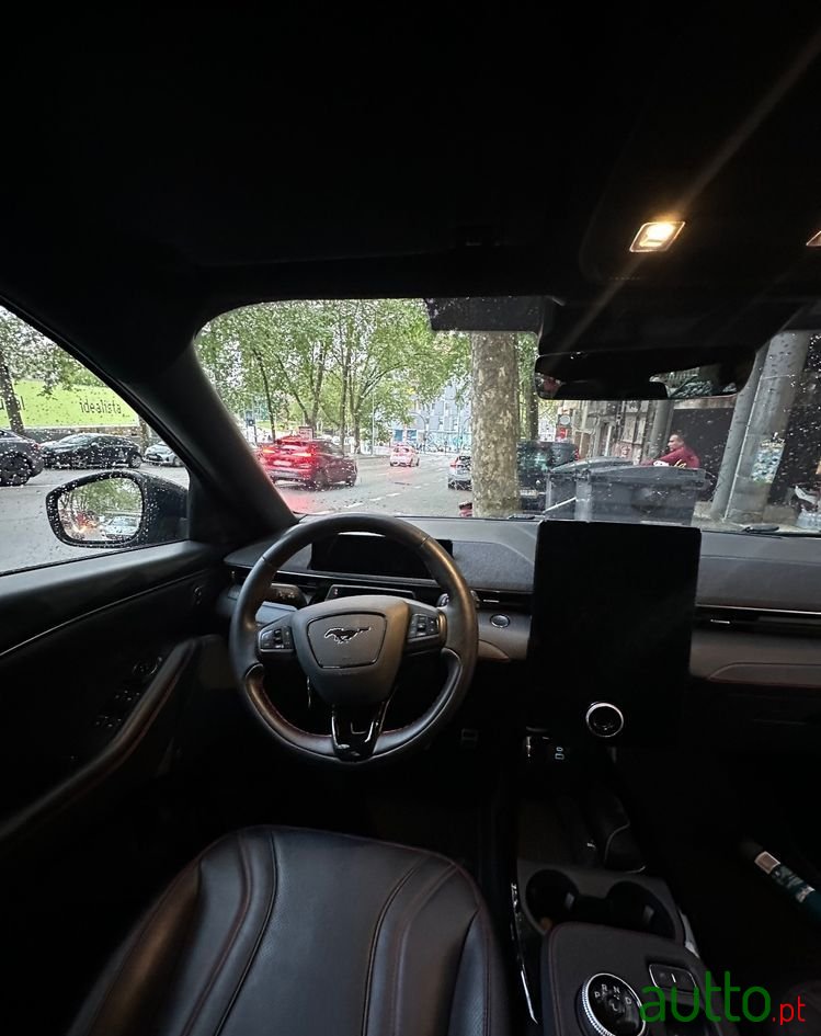 2021' Ford Mustang Mach-E photo #5