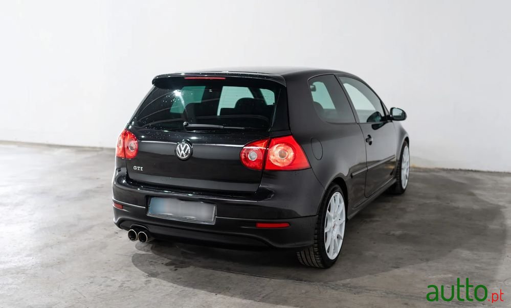 2004' Volkswagen Golf 2.0 Gti photo #6