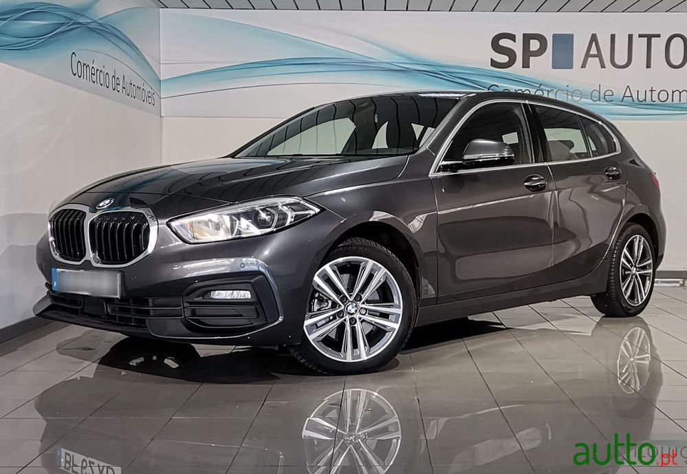 2019' BMW Série 1 D photo #1