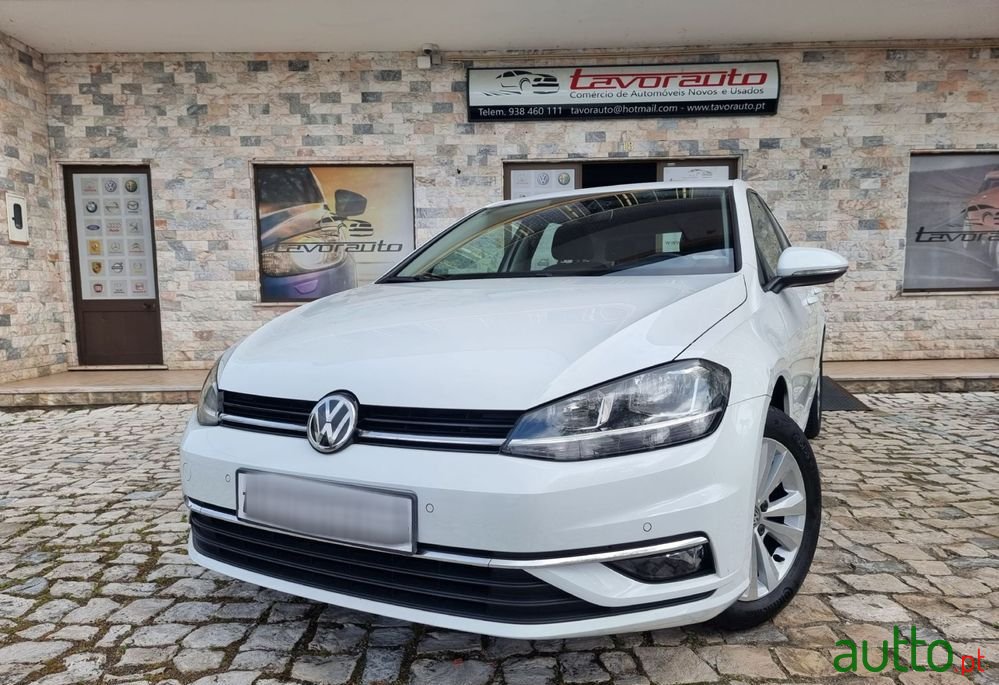 2019' Volkswagen Golf 1.6 Tdi Highline photo #1