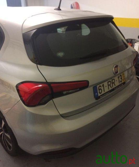 2016' Fiat Tipo photo #3