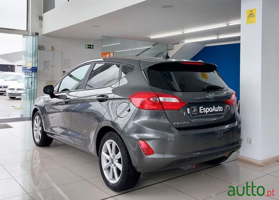 2021' Ford Fiesta photo #2