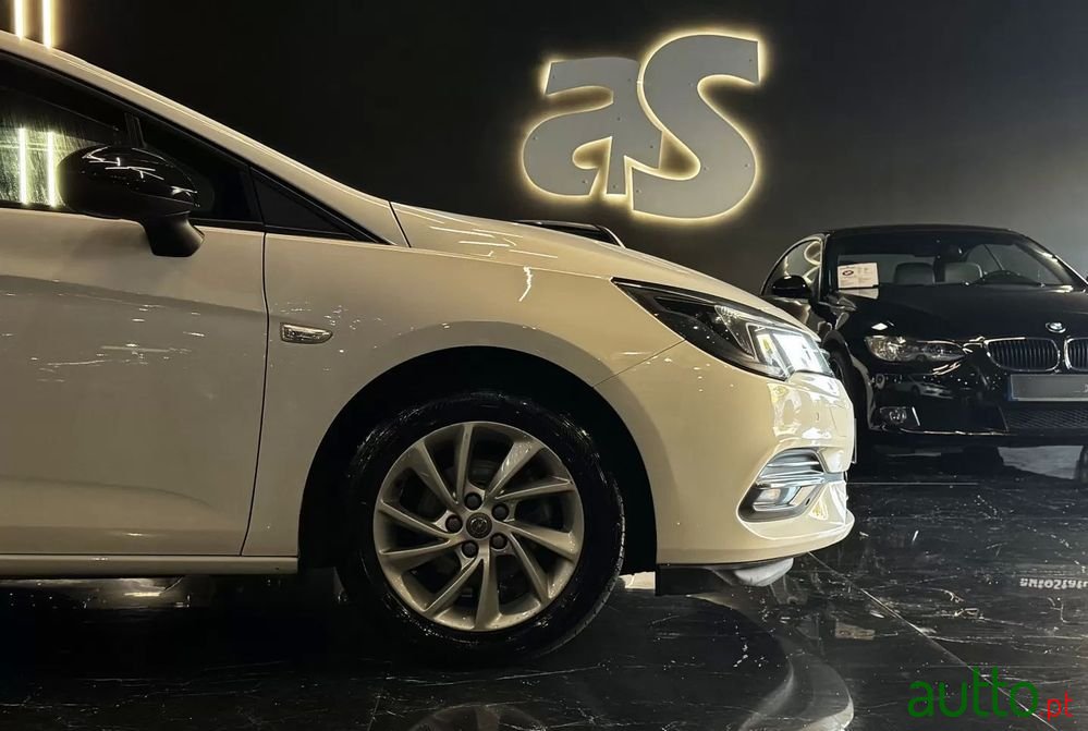 2021' Opel Astra Sports Tourer photo #5