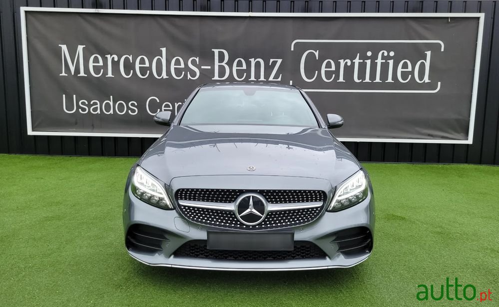 2019' Mercedes-Benz C 220 D Amg Line photo #2