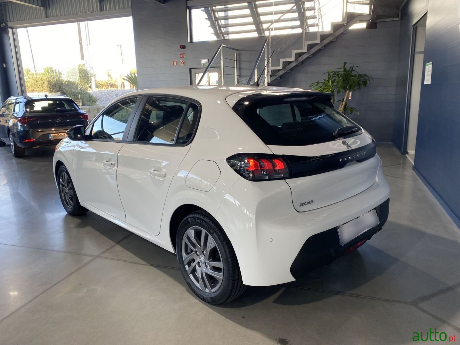 2022' Peugeot 208 photo #3