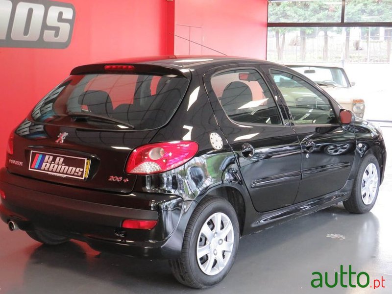 2009' Peugeot 206 Plus photo #5