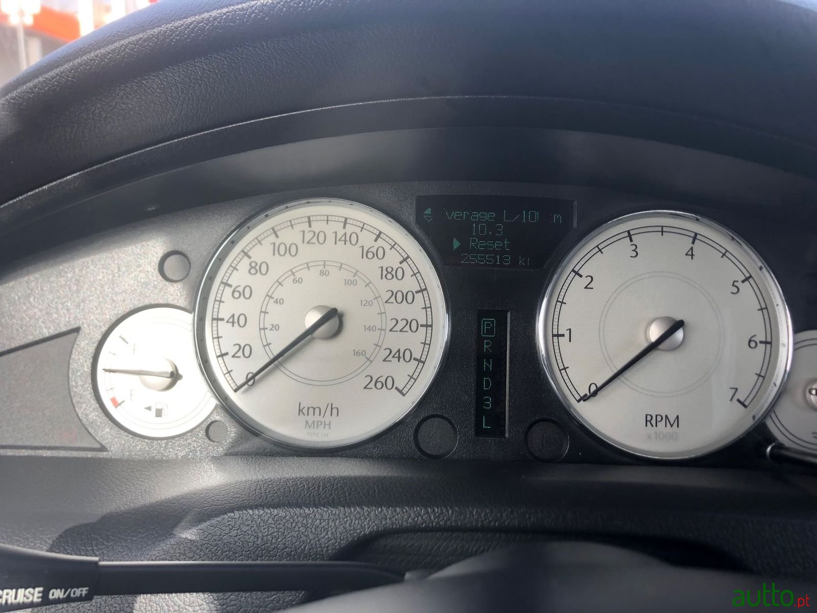 2004' Chrysler 300 photo #5