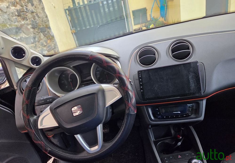 2009' SEAT Ibiza 1.9 Tdi Style Dpf photo #4