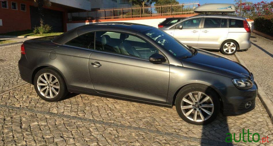 2015' Volkswagen Eos photo #1