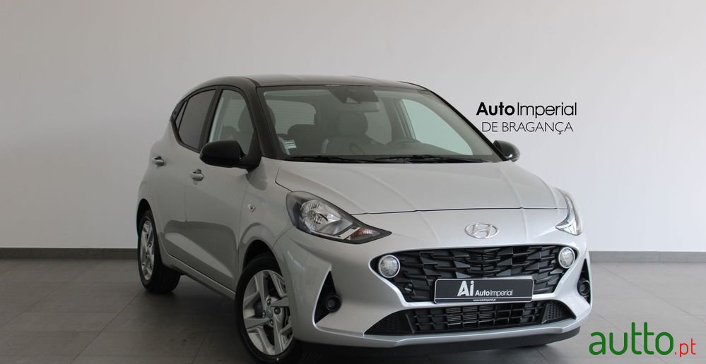 2022' Hyundai i10 1.0 Comfort (Tt) photo #3