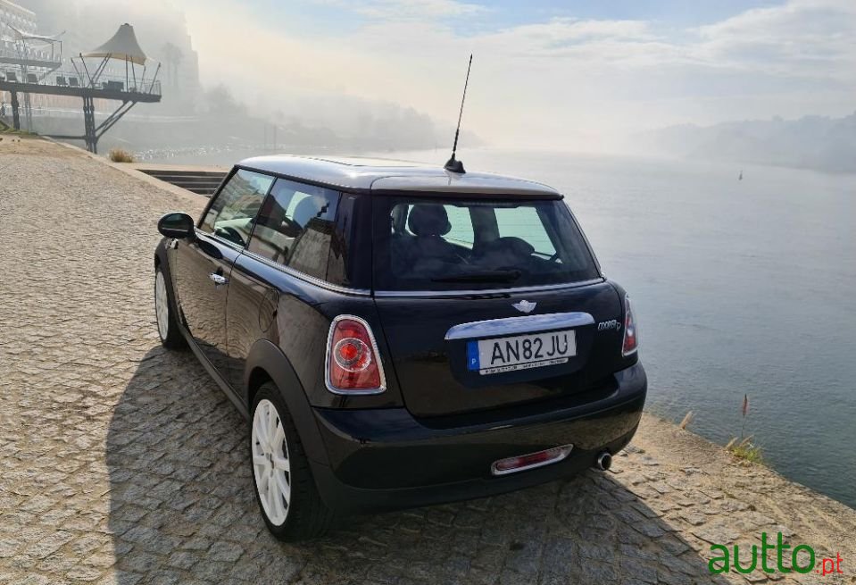 2012' MINI Cooper photo #4