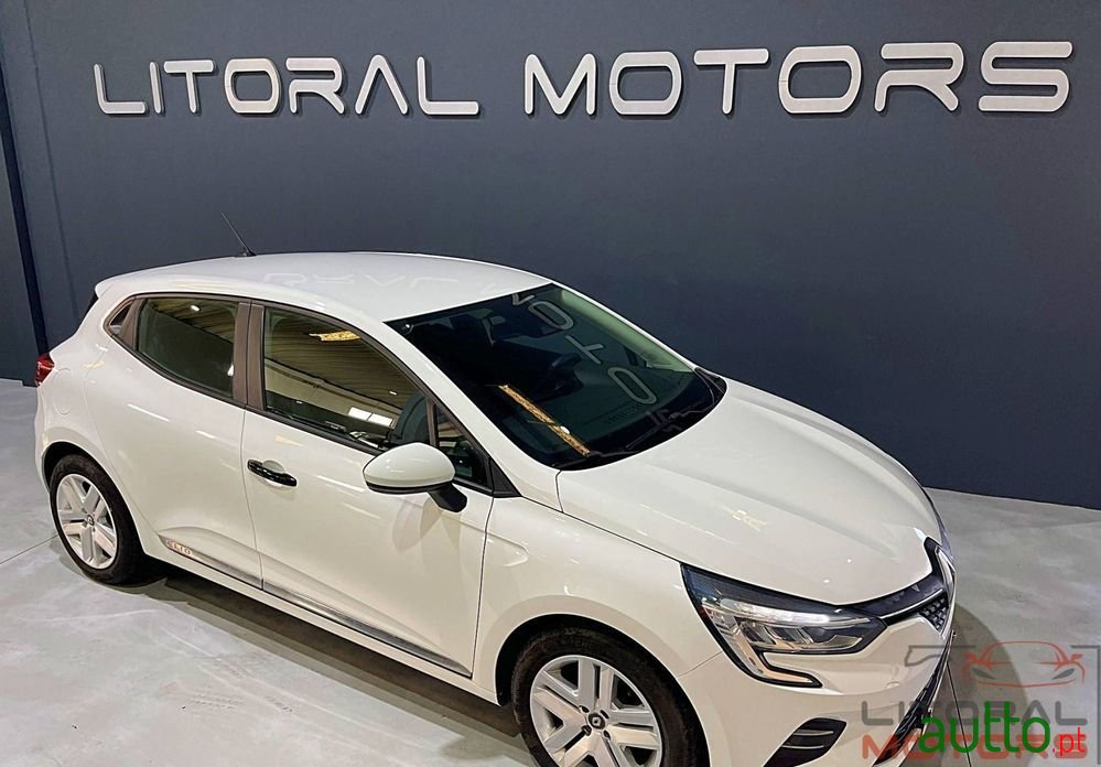 2020' Renault Clio 1.0 Sce Zen photo #2