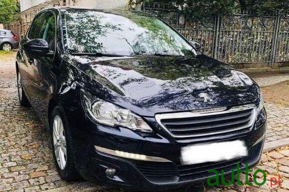 2015' Peugeot 308 photo #2