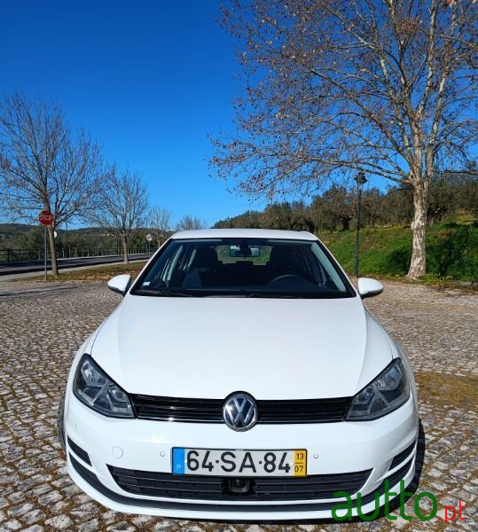 2013' Volkswagen Golf photo #2