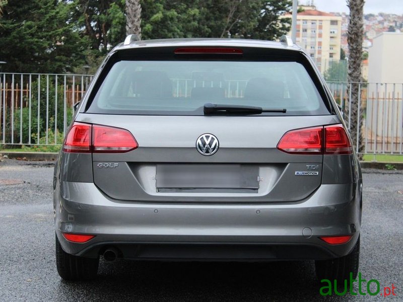 2015' Volkswagen Golf Variant photo #6