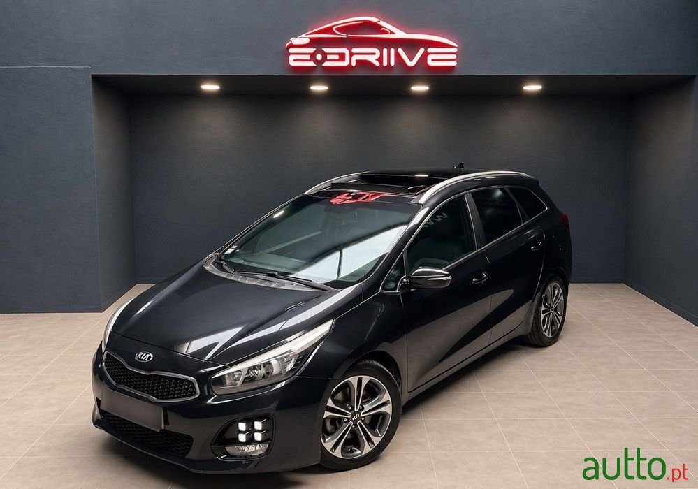 2018' Kia Ceed Sw photo #2