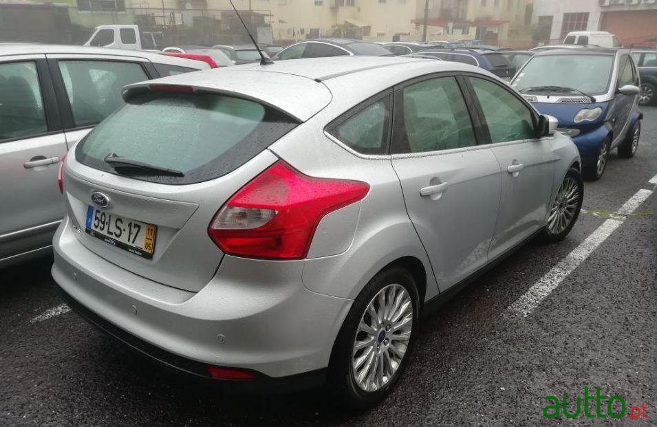 2011' Ford Focus 1.6Tdci Titanium photo #1