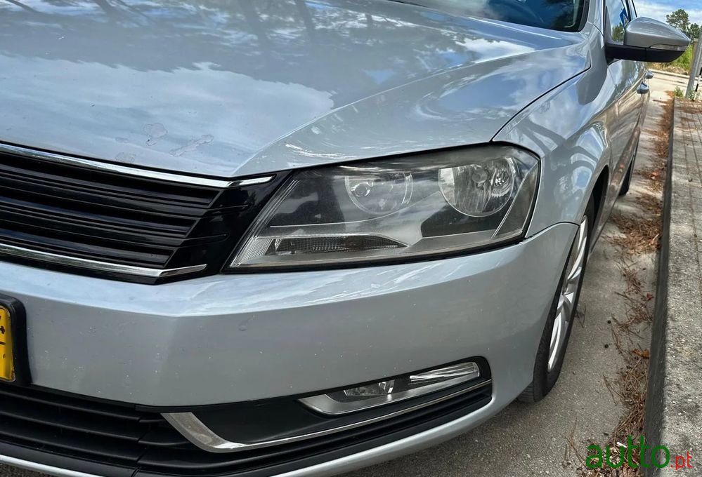 2014' Volkswagen Passat Variant photo #3