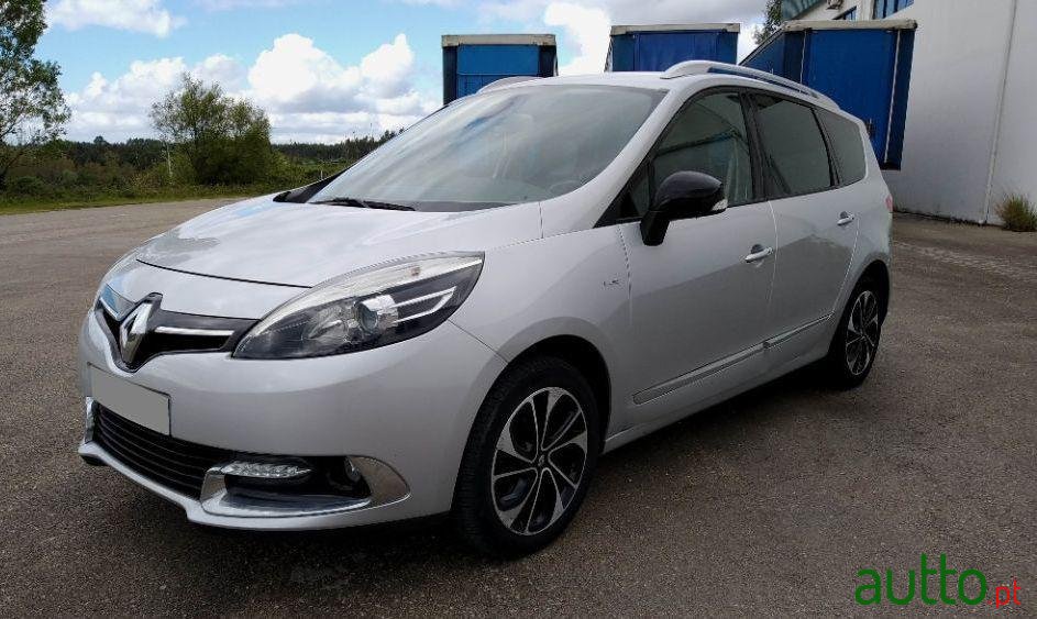 2014' Renault Grand Scenic photo #1