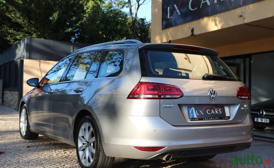 2016' Volkswagen Golf Variant photo #6